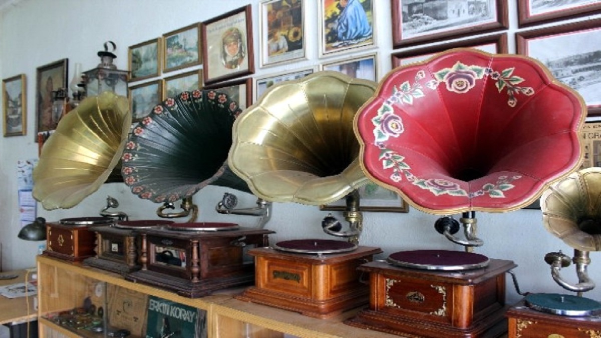 Antika Gramofon Alanlar İstanbul