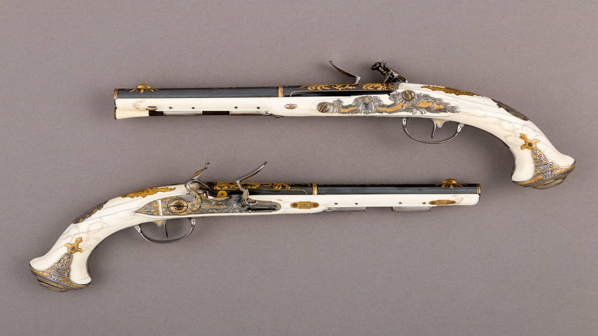 Antika Piştov Tüfek Alanlar