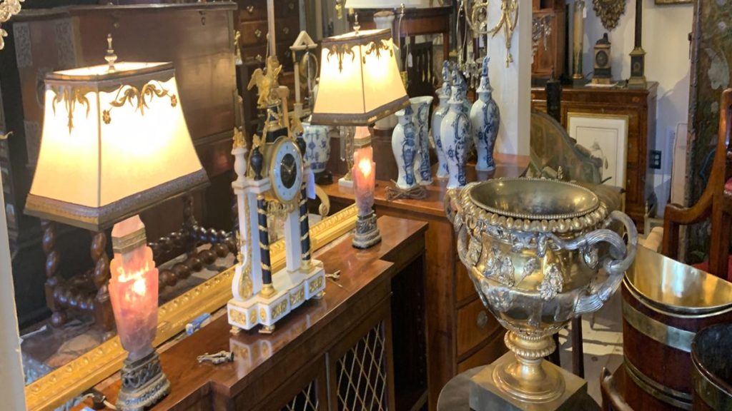 Sancaktepe Antika Eşya Alanlar