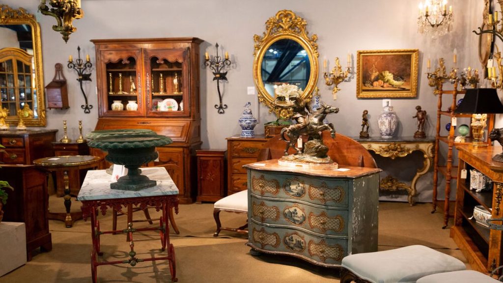 Bahçelievler Antika Eşya Alanlar