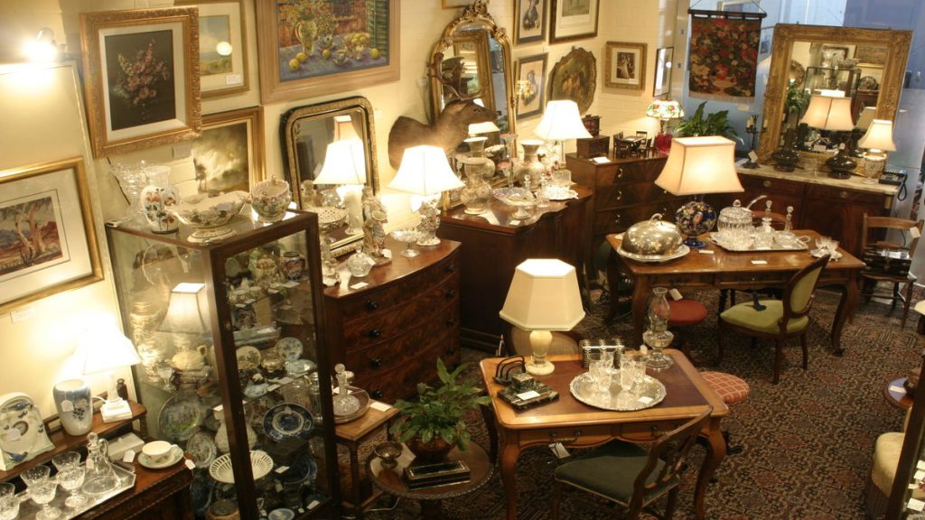 Zeyrek Antika Eşya Alanlar