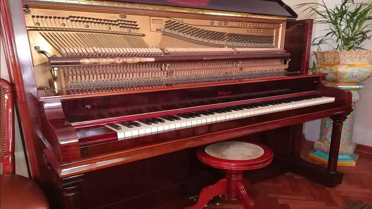 Antika Piyano Alanlar İstanbul