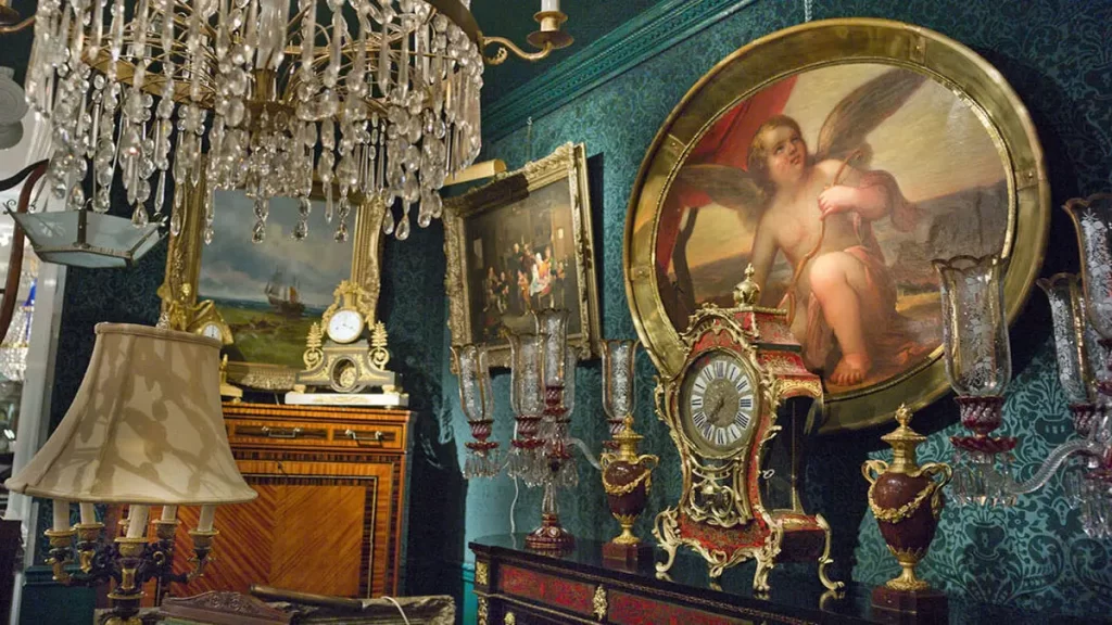 Çamlıca Antika Eşya Alanlar